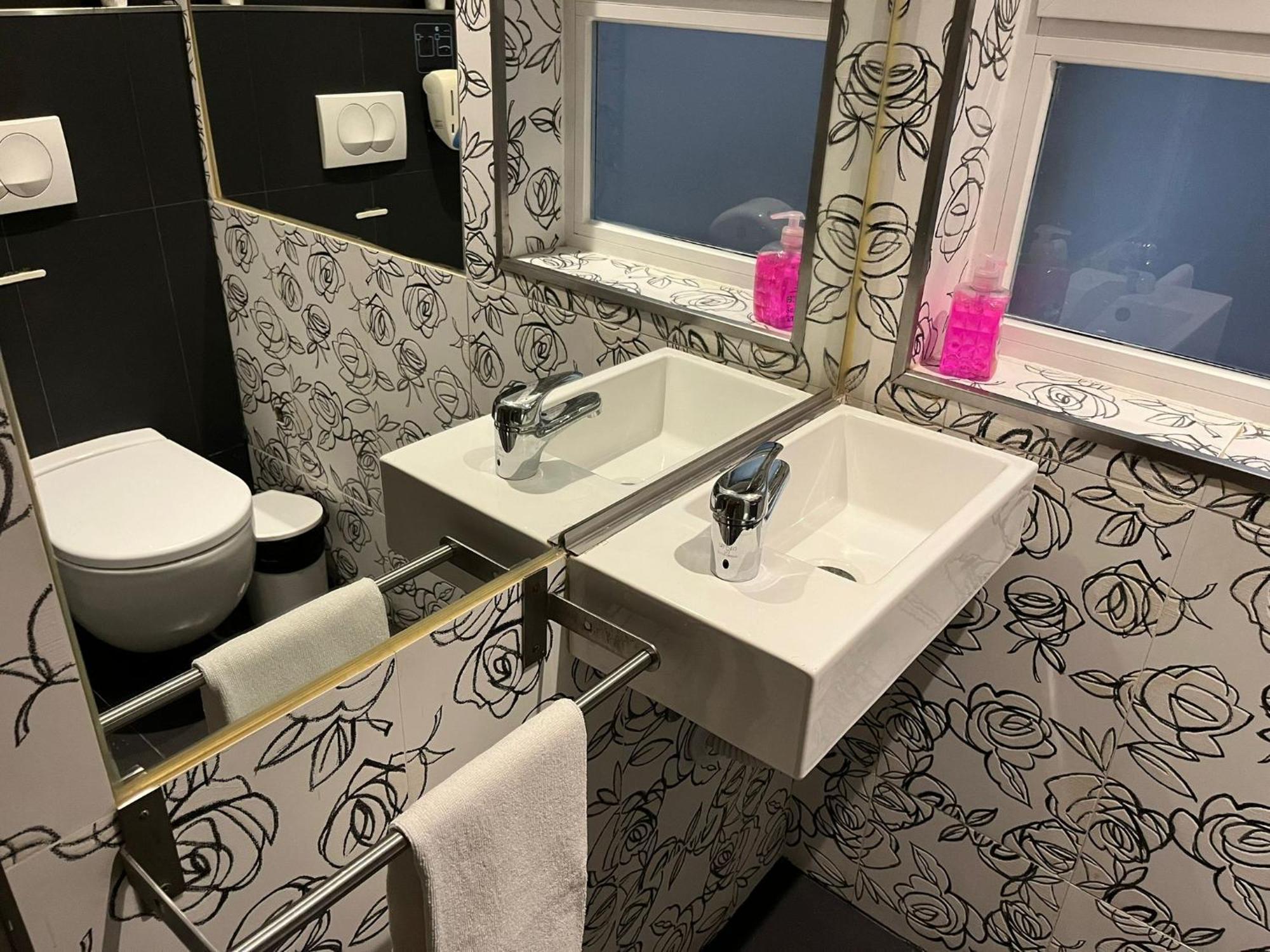 2 Bedroom Apartment - Bairro Alto Residence Lisboa Eksteriør bilde